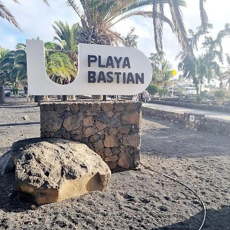 Apartmán Playa Bastian First Line Of The Sea Costa Teguise Exteriér fotografie