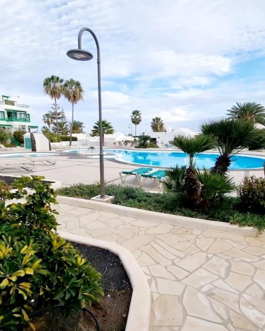 Apartmán Playa Bastian First Line Of The Sea Costa Teguise Exteriér fotografie